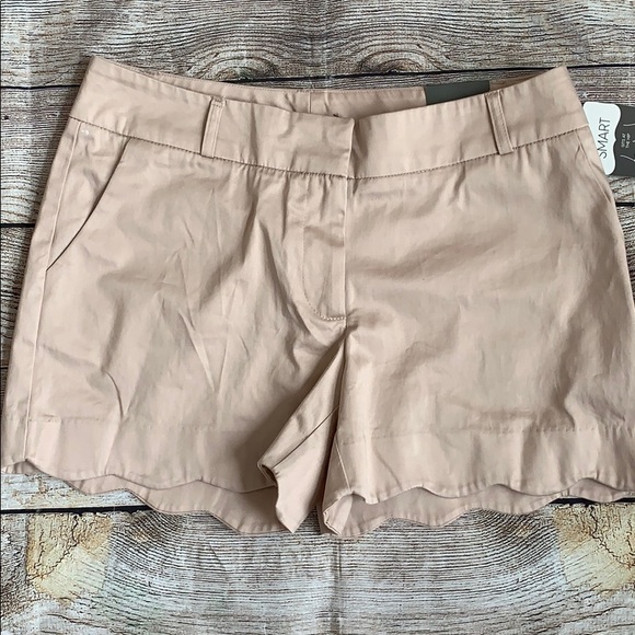 Maurices Pants - SOLD!! Maurices Scallop-cut Shorts